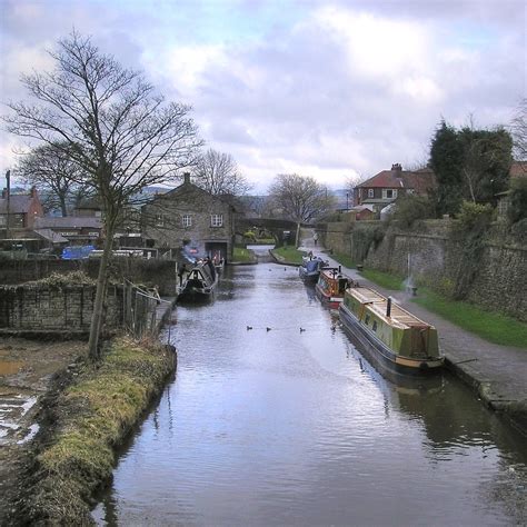 Macclesfield Canal Marple - a photo on Flickriver