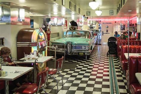 Lori's Diner | 1950's Style Diner in Union Square | Best diner, Retro ...
