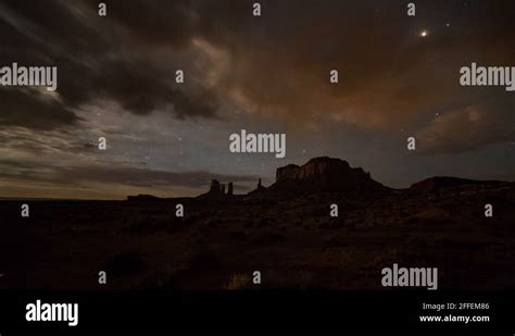 Monument valley night sky Stock Videos & Footage - HD and 4K Video Clips - Alamy