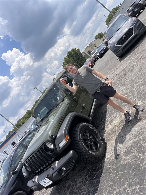 just picked up my new Jeep grand Cherokee Trailhawk 2017 : r/Jeep