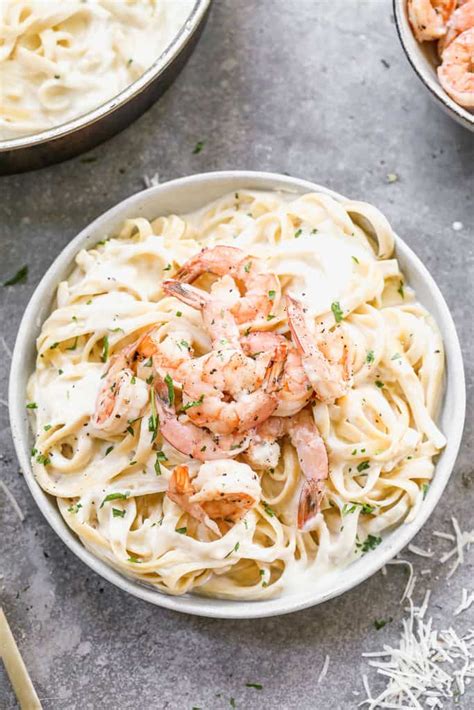 Pasta Alfredo With Shrimp Recipe | Deporecipe.co