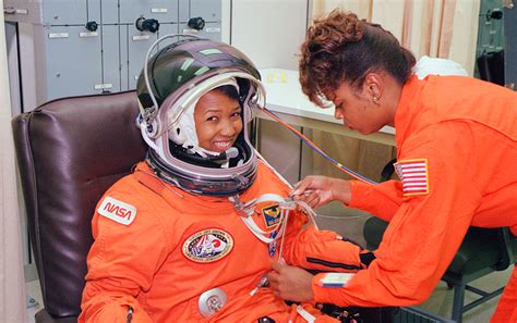 Former Astronaut Mae Jemison over the Moon for ‘Mars’