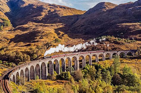 Riding The Jacobite (Hogwarts Express) Through The Scottish Highlands - The City Lane