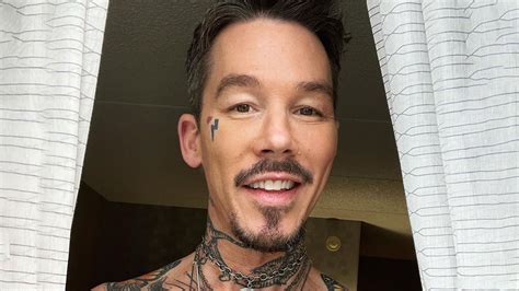 What tattoos does David Bromstad have? | The US Sun