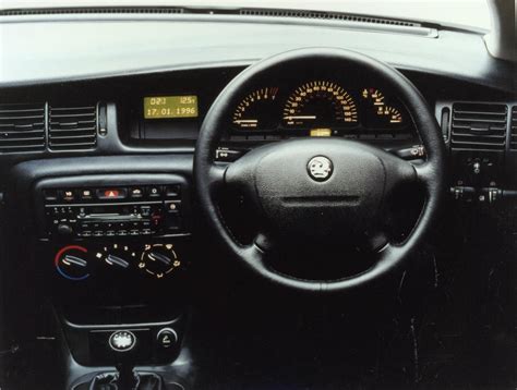 Used Vauxhall Vectra Hatchback (1995 - 2002) Review