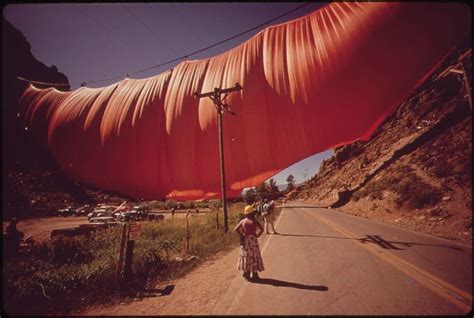 The Unique Legacy of Christo and Jeanne-Claude - Artland Magazine