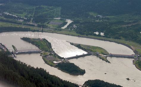 August 8 — Banqiao Dam Collapse, World’s Biggest Dam Disaster (1975) – Today in Conservation