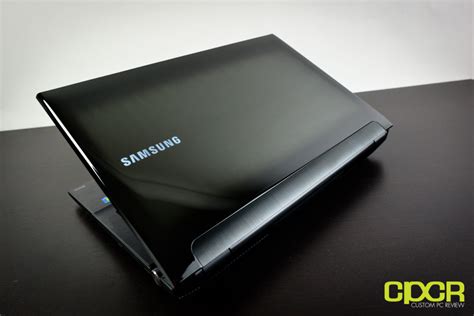 Laptop Gaming Samsung - duta Teknologi