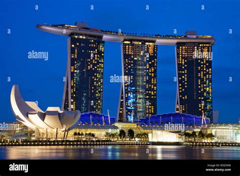 Singapore, Marina Bay Sands Hotel and Casino Stock Photo - Alamy