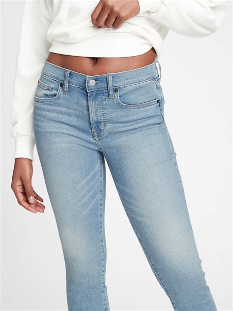 Mid Rise True Skinny Jeans with Washwell | Gap