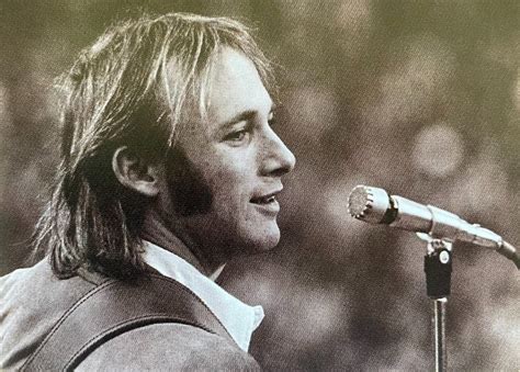 10 Best Stephen Stills Songs of All Time - Singersroom.com