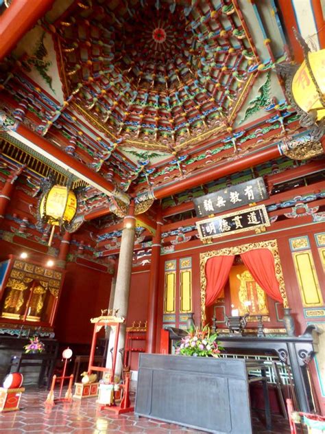 Taiwan: Taipei – Temples & Shrines – Travel2Unlimited