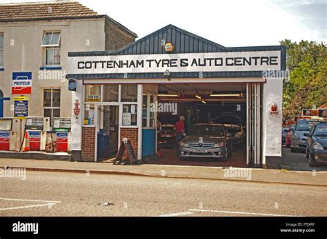 Cottenham Cambridgeshire Show Room and Tyres Garage Stock Photo - Alamy