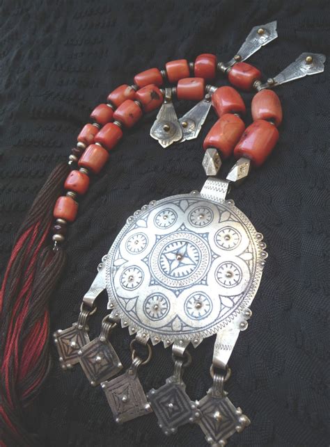 Old Fine Berber Necklace - South Morocco | Moroccan jewelry, Tribal ...