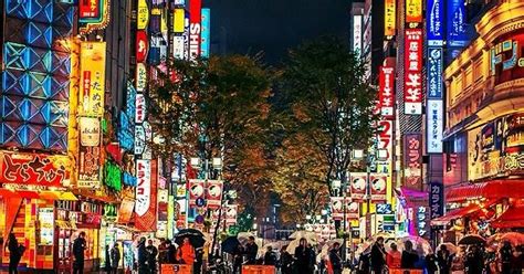 All Roads Lead to Tokyo | A Guide to Visiting Japan's Capital | Leverage