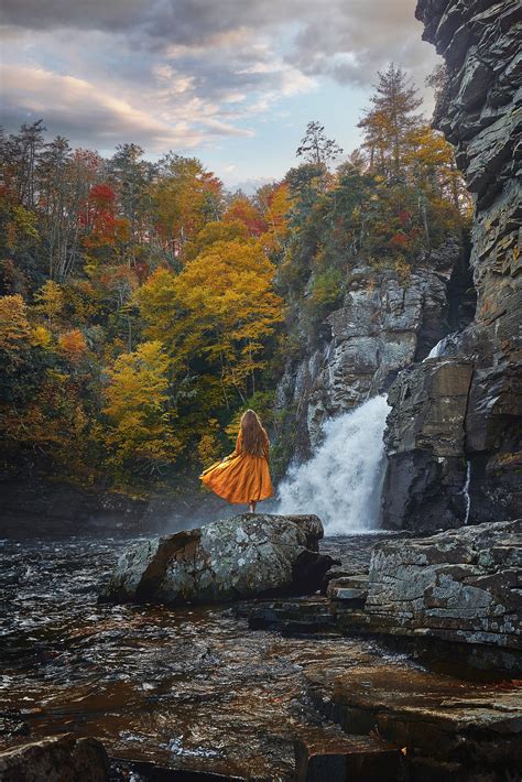 14 Prettiest Waterfalls Near Boone And Blowing Rock - Southern Trippers