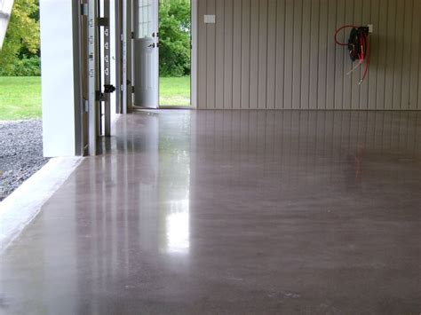 Garage Floor | Concrete floors in house, Garage flooring options, Decorative concrete floors