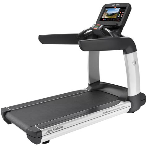 Life Fitness Treadmill Platinum Club Series Discover SE3HD Console ...