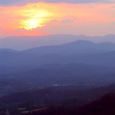 Location – Asheville Retreats