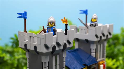 LEGO Creator 3-in-1 31120 Medieval Castle review and gallery