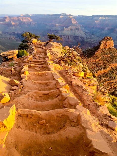 South Kaibab Trail in the Grand Canyon (Rim to River Trailguide)