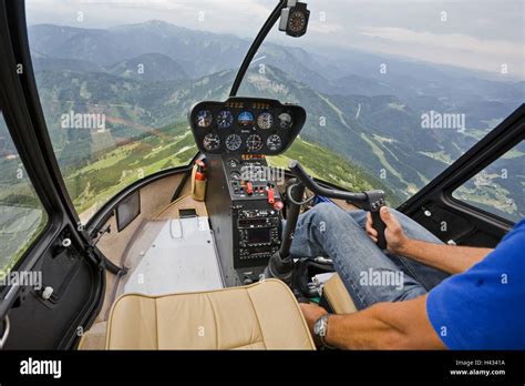 Helicopter cockpit hi-res stock photography and images - Alamy