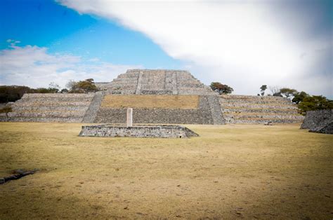 Culture and Prehistory of Central Mexico: Xochicalco