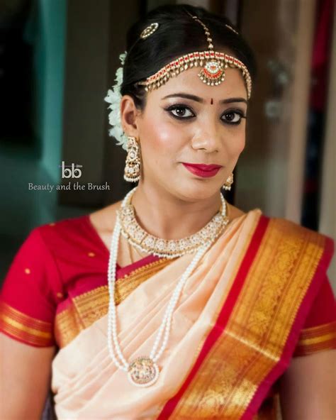 Tamil bride #beautyandthebrush #makeupartist #southindianbride #indianwedding #maangtika # ...