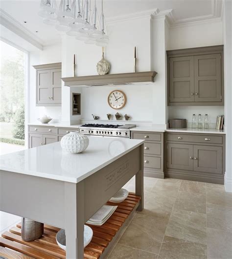 Tom Howley Kitchens on Instagram: “Our Hartford collection looks ...