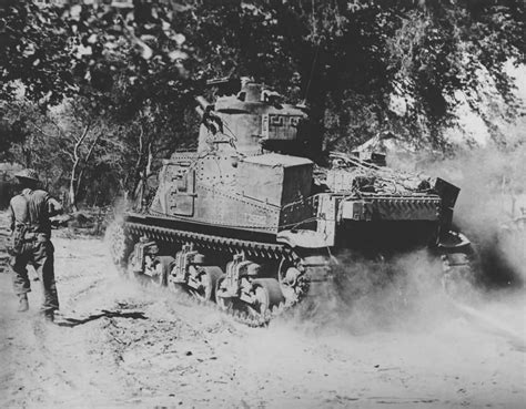 M3 Lee Grant Tank In Action Burma T25602 1945 | World War Photos