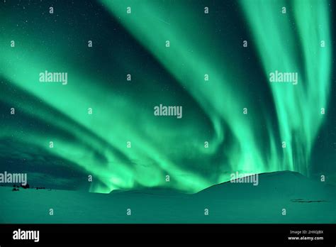 Beautiful Northern Lights green photographed in Iceland in February ...