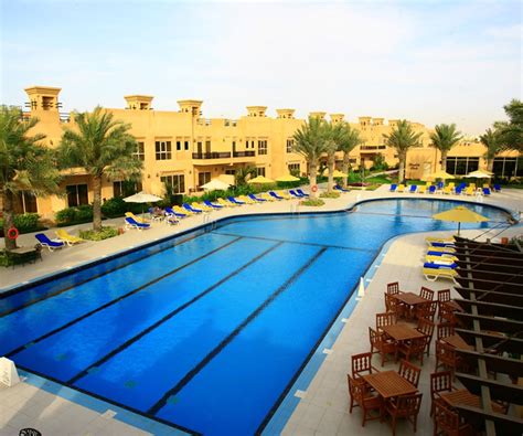 Al Hamra Village Golf & Beach Resort 4* (Ras Al Khaimah, UAE)