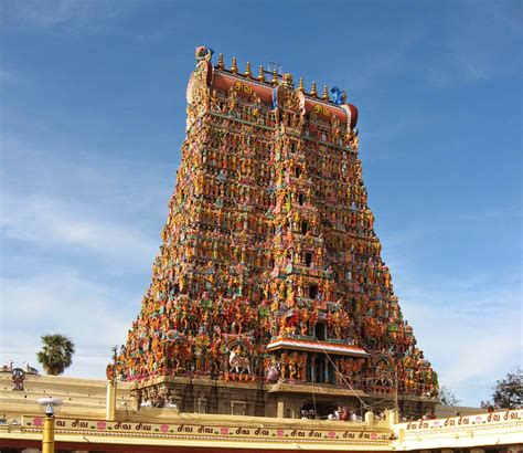 World Visits: Meenakshi Temple Famous Place In India