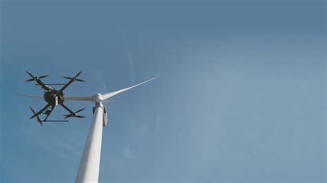 Drones for wind turbine inspection - Aerialtronics