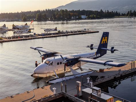 Day Trip from Vancouver to Victoria by Catamaran & Seaplane