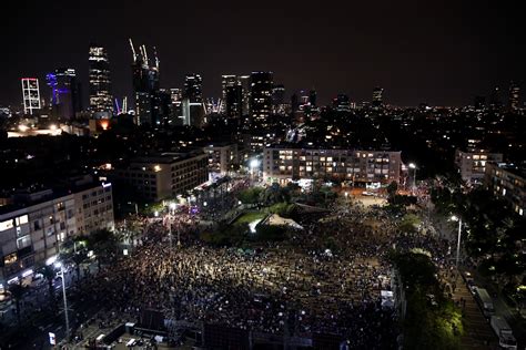 Thousands attend Rabin memorial rally in Tel Aviv, 25 years after ...