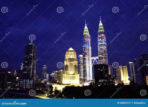 KL Skyline Night View, Kuala Lumpur, Malaysia Editorial Photography - Image of cities, landmark ...