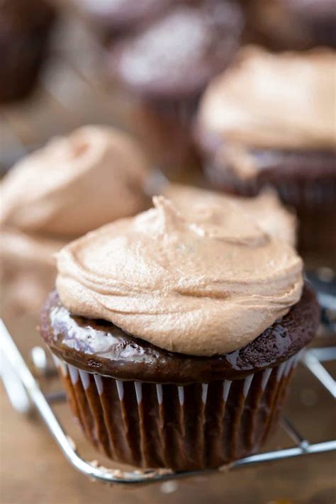 Chocolate Malted Milk Frosting - i heart eating