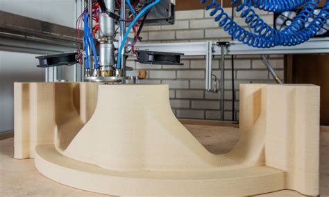 Large-Scale 3D Printing Moves to Mainstream Manufacturing