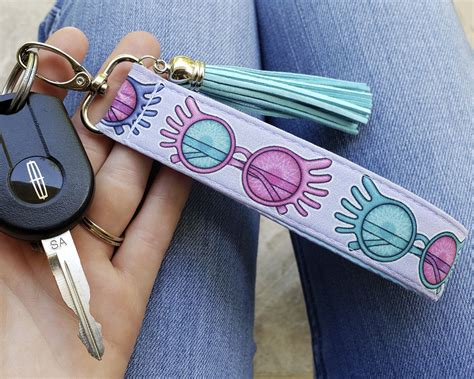 Lovegood Keychain Wristlet Spectrespecs Key Fob Potter | Etsy | Wristlet keychain, Luna lovegood ...