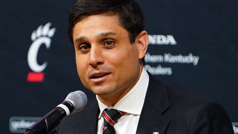 'It's been an absolute whirlwind': Wes Miller settling in as UC Bearcats basketball coach