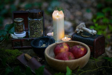 Wicca ritual by LucreciaMortishia on DeviantArt