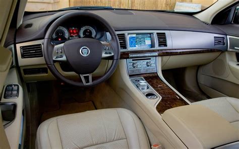 Jaguar Xf 2010 Interior