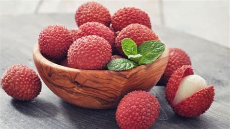 9 Amazing Lychee Benefits: From Better Digestion to Weight Loss - NDTV Food