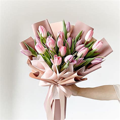 Lovely Pink N Light Pink Tulips Bouquet singapore | Gift Lovely Pink N ...