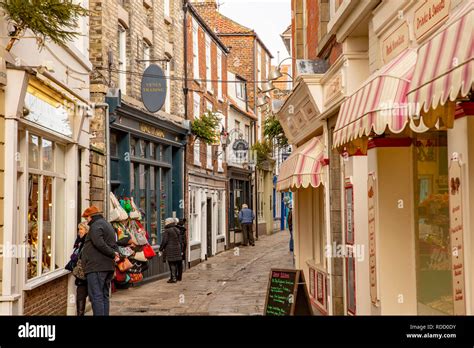 Whitby town centre hi-res stock photography and images - Alamy