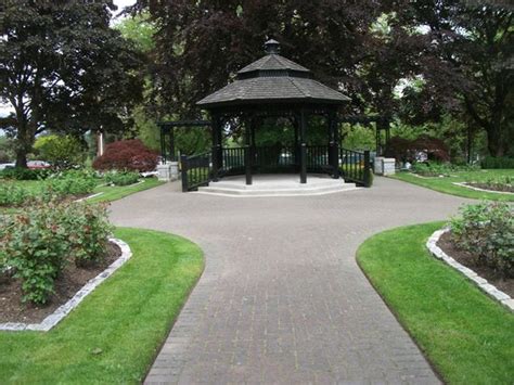 Queen's Park (New Westminster) - 2020 All You Need to Know Before You ...