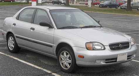 Suzuki Baleno I 1995 - 2002 Sedan :: OUTSTANDING CARS