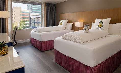 Staypineapple, Hotel Rose, Downtown Portland | Groupon