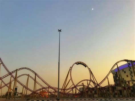 IMG Worlds of Adventure Theme Park Review | Hopping Feet